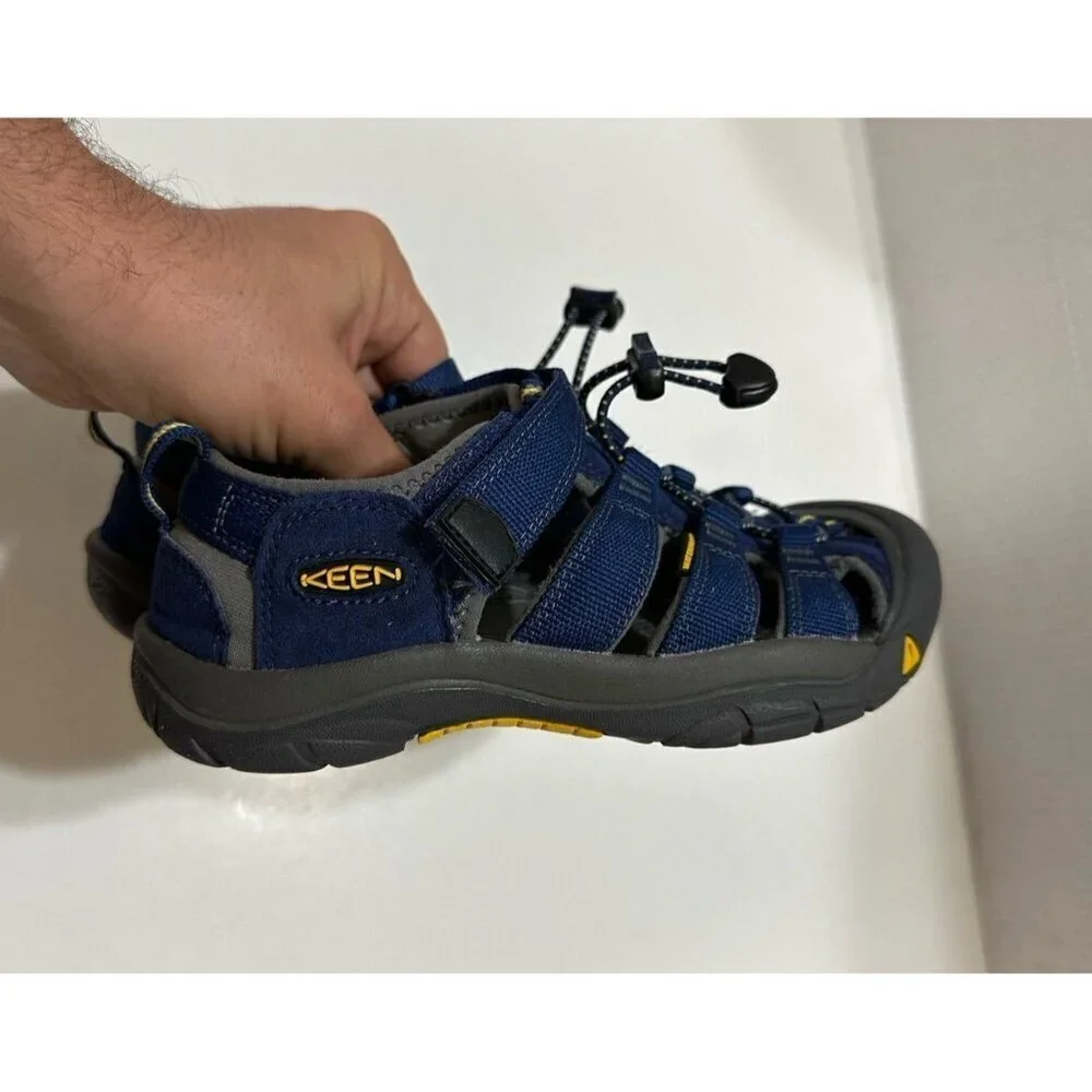 KEEN BIG KID’S NEWPORT H2 SANDAL BLUE DEPTHS Size 4.0